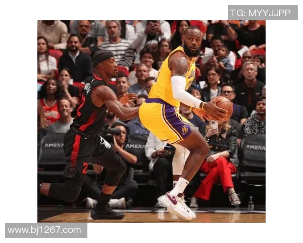 回顾2018年湖人与热火精彩对决全场录像重温经典瞬间